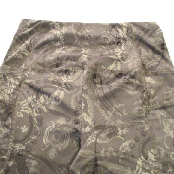 🥰 CHICO’S 0 ZENERGY PAISELY FLORAL SCROLL LEGGINGS – NWOT – 4/6 🥰 - Picture 11 of 15